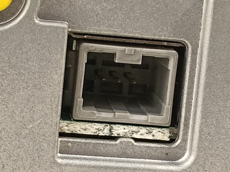 Recambio de sistema navegacion gps para citroën c-crosser xtr referencia OEM IAM 8750A139 8750A090 