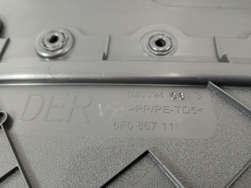 Recambio de guarnecido puerta trasera derecha para seat arona xperience referencia OEM IAM 6F0867116  