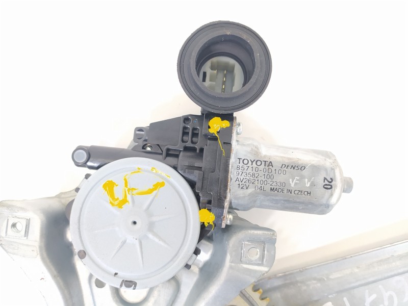 Recambio de elevalunas trasero izquierdo para toyota auris luna+ referencia OEM IAM 857100D100 973582100 AV2621002330