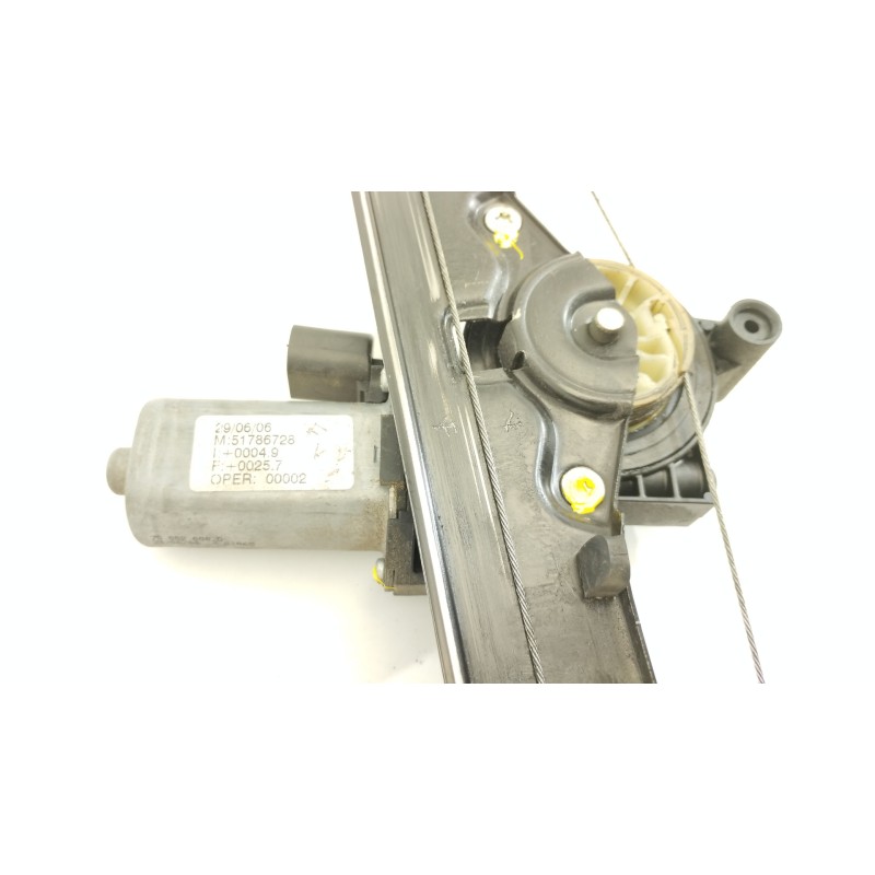 Recambio de elevalunas delantero derecho para fiat grande punto (199) 1.9 8v multijet sport referencia OEM IAM 51786728  