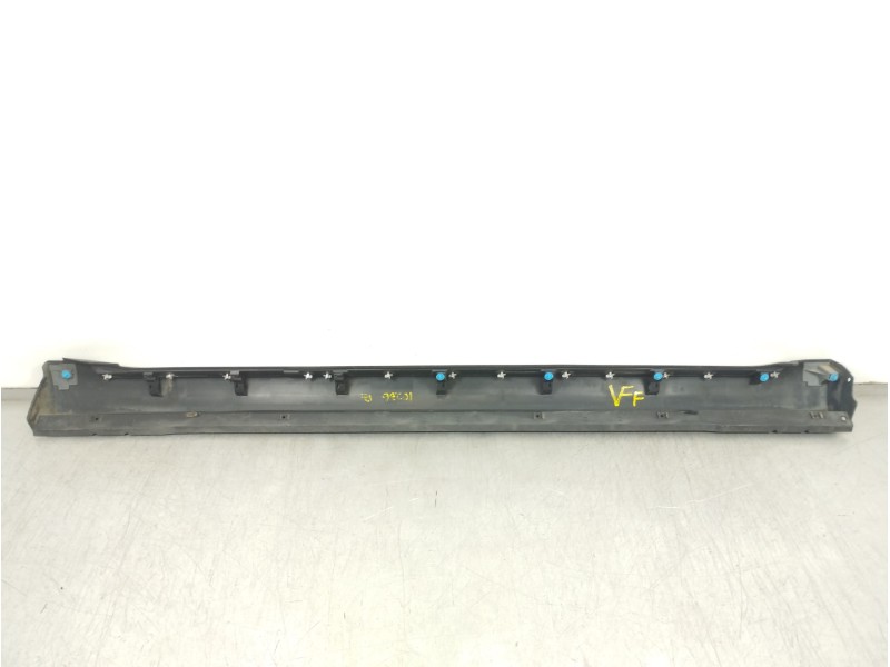 Recambio de faldon lateral para citroën c-crosser xtr referencia OEM IAM 6512A137  