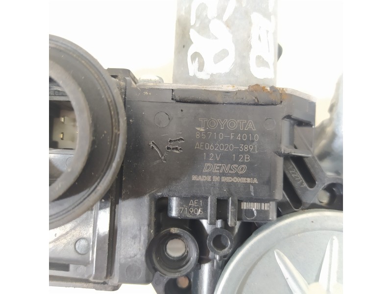 Recambio de elevalunas delantero derecho para toyota c-hr ax1t(eu,m)/zyx10(h)/zyx10l-ahxgbw(3a) referencia OEM IAM 69810F4010 85