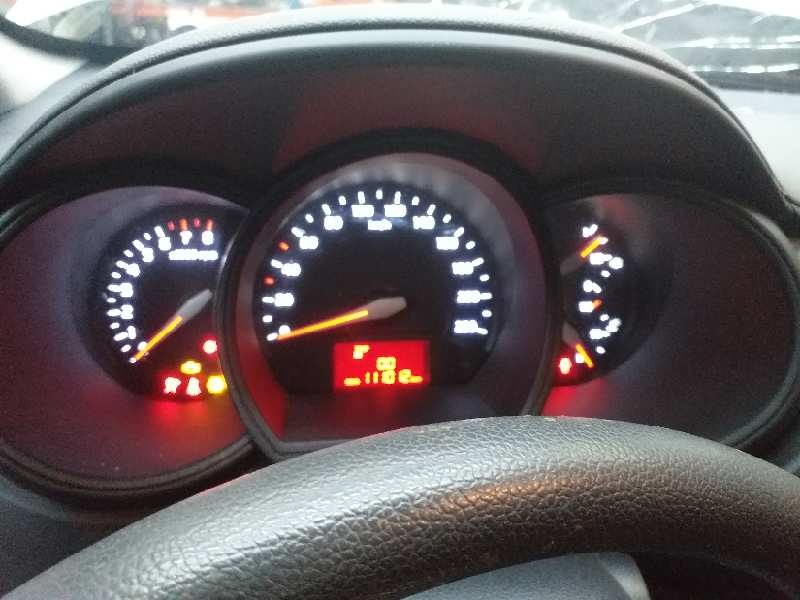 Recambio de cuadro instrumentos para kia rio concept referencia OEM IAM 940161W426 940161W026 