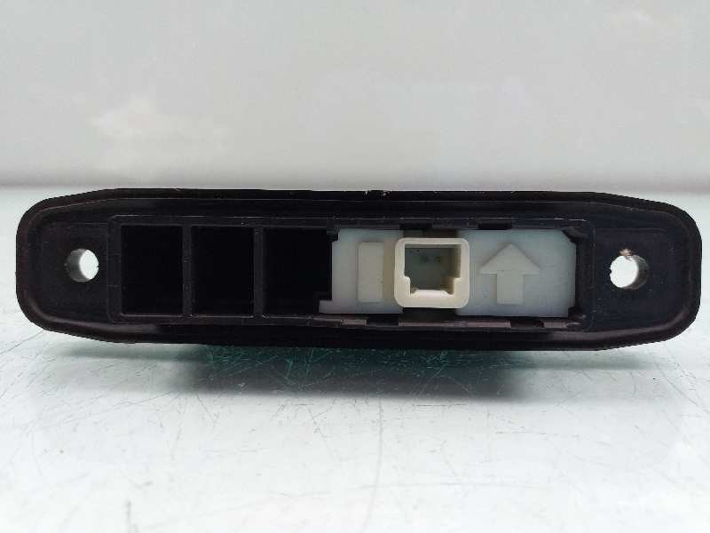 Recambio de maneta exterior porton para toyota auris luna+ referencia OEM IAM 6943002030  