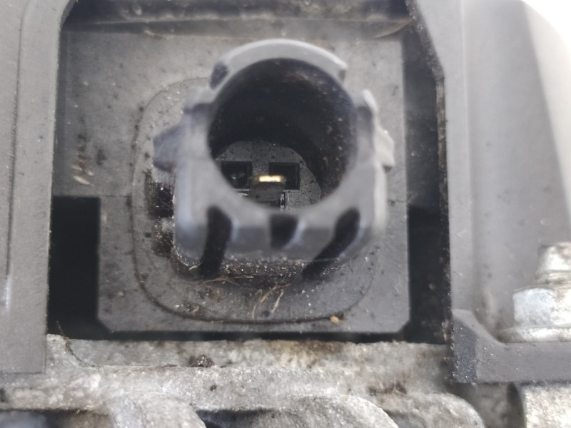 Recambio de alternador para toyota auris active referencia OEM IAM 270600T190  