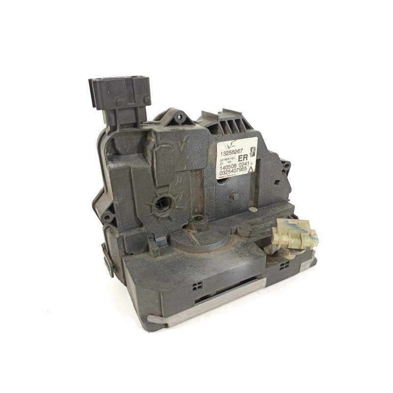 Recambio de cerradura puerta trasera derecha para opel corsa d catch me referencia OEM IAM 13258267  