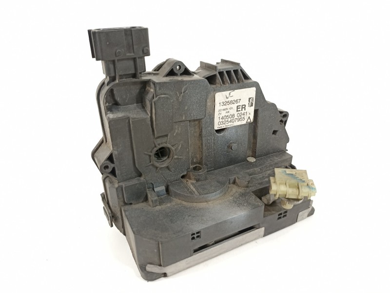 Recambio de cerradura puerta trasera derecha para opel corsa d catch me referencia OEM IAM 13258267  