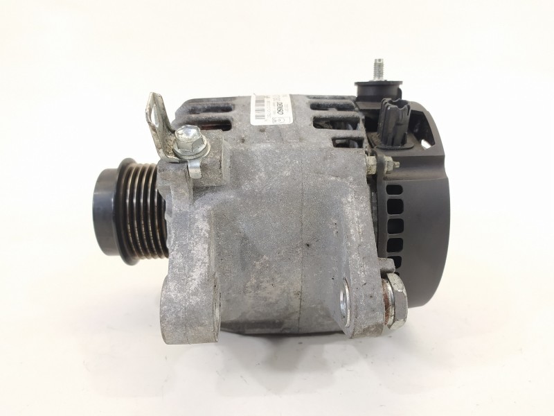 Recambio de alternador para toyota auris active referencia OEM IAM 270600T190  