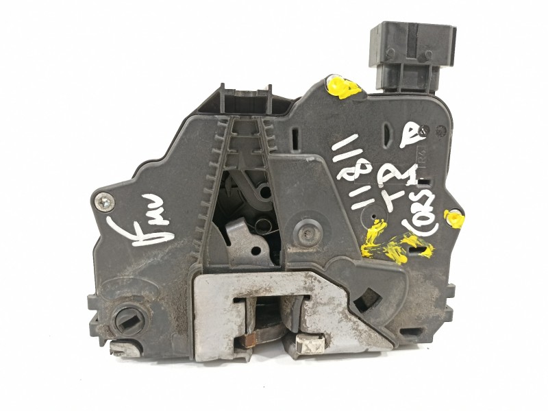 Recambio de cerradura puerta trasera derecha para opel corsa d catch me referencia OEM IAM 13258267  