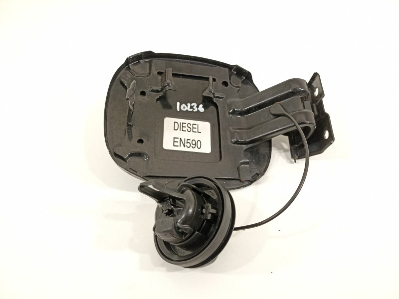 Recambio de tapa exterior combustible para citroën c-crosser xtr referencia OEM IAM   
