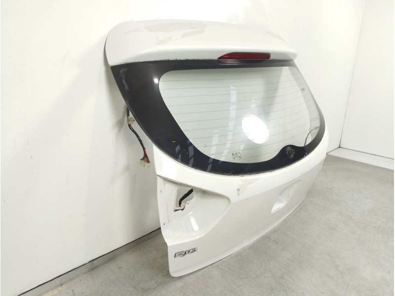 Recambio de porton trasero para kia rio concept referencia OEM IAM 737001W220  