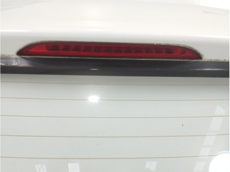 Recambio de porton trasero para kia rio concept referencia OEM IAM 737001W220  