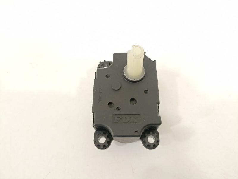 Recambio de motor apertura trampillas climatizador para citroën c-crosser xtr referencia OEM IAM CSA512T010  