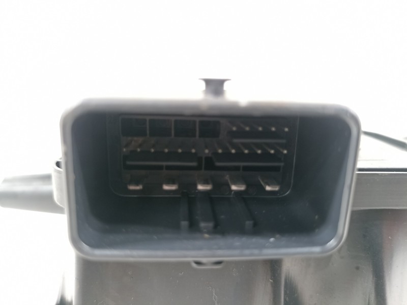 Recambio de freno de mano electrico para citroën c4 picasso exclusive referencia OEM IAM 9683024880  