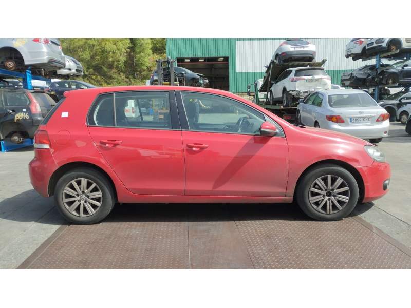 volkswagen golf vi (5k1) del año 2009