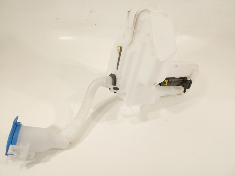 Recambio de deposito limpia para seat arona xperience referencia OEM IAM 2Q0955453F  