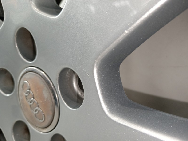 Recambio de llanta para audi a3 sportback (8p) 2.0 tdi ambiente referencia OEM IAM 8P0601025A  