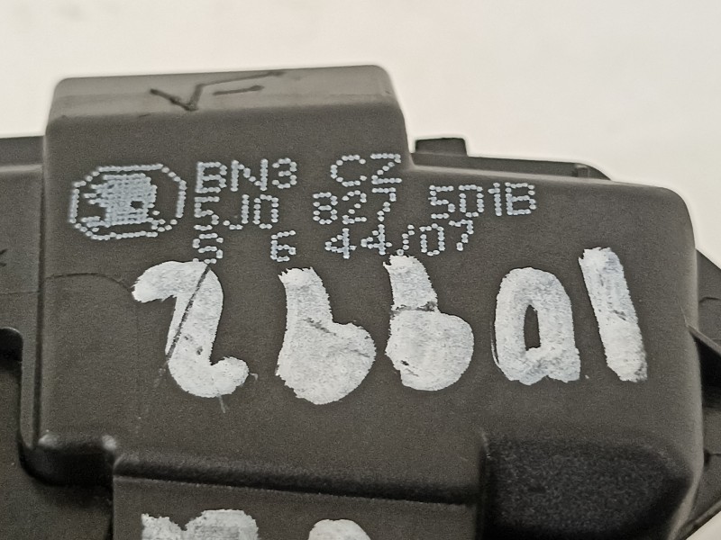 Recambio de cerradura maletero / porton para skoda fabia (5j2 ) sport referencia OEM IAM 5J0827501B  