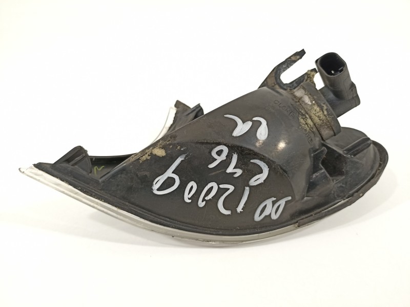 Recambio de piloto delantero derecho para bmw serie 3 berlina (e46) 320d referencia OEM IAM 63136914200 6914200 