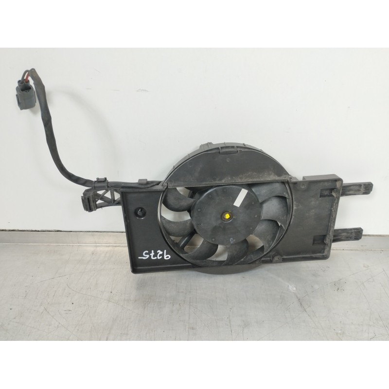 Recambio de electroventilador radiador aire acondicionado para ford focus lim. (cb8) edition referencia OEM IAM BV618C607SC  
