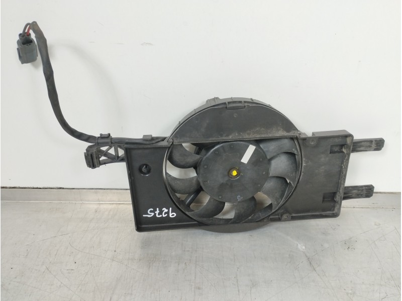 Recambio de electroventilador radiador aire acondicionado para ford focus lim. (cb8) edition referencia OEM IAM BV618C607SC  