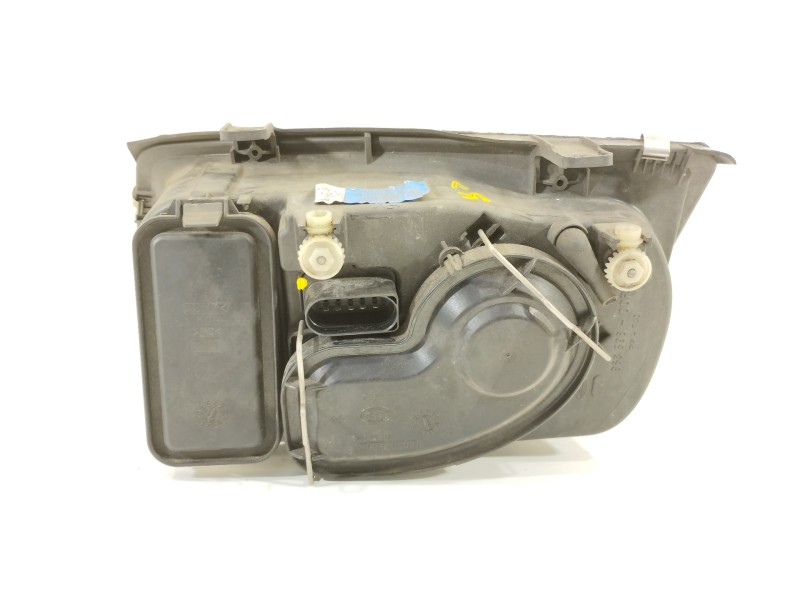 Recambio de faro derecho para volkswagen bora berlina (1j2) conceptline referencia OEM IAM 1J5941018BE 1EH96356064 