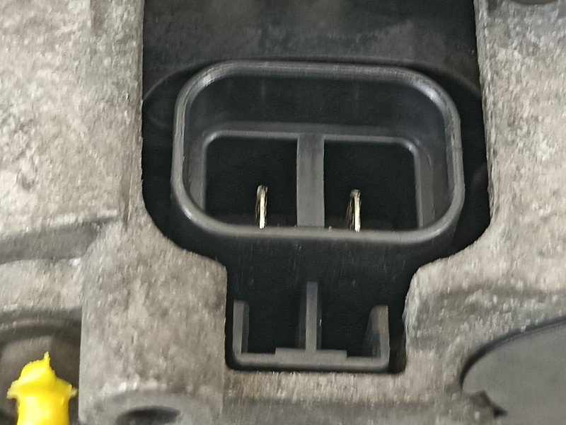 Recambio de alternador para nissan almera (n16/e) acenta referencia OEM IAM 23100BU015  