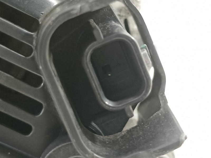 Recambio de alternador para renault megane iii berlina 5 p business referencia OEM IAM 231000027R 2606288A 