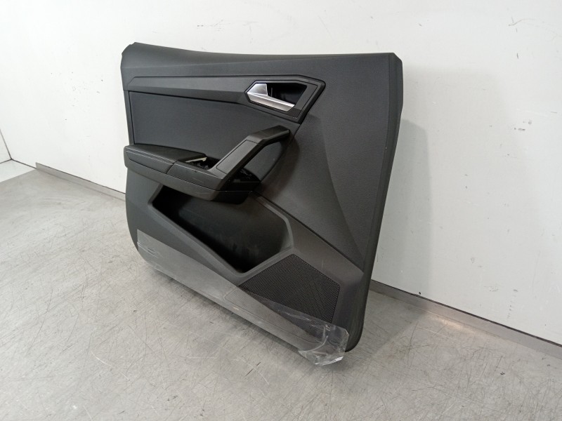 Recambio de guarnecido puerta delantera izquierda para seat arona xperience referencia OEM IAM 6F0867113  
