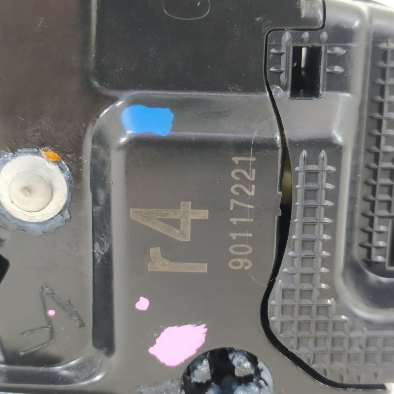 Recambio de cerradura puerta trasera izquierda para toyota c-hr ax1t(eu,m)/zyx10(h)/zyx10l-ahxgbw(3a) referencia OEM IAM 69060F4