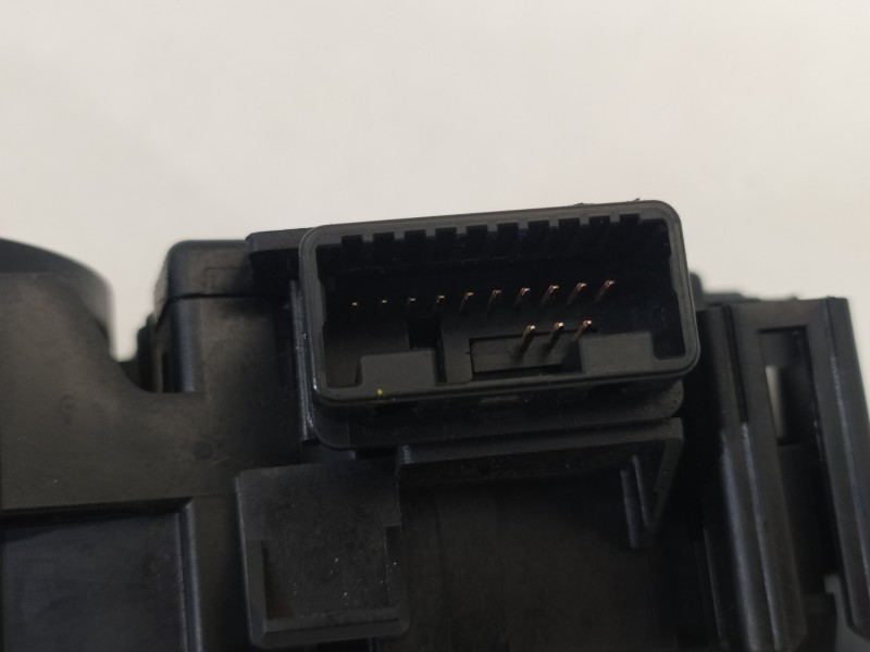 Recambio de mando luces para toyota auris active referencia OEM IAM 0273017F850 L13 