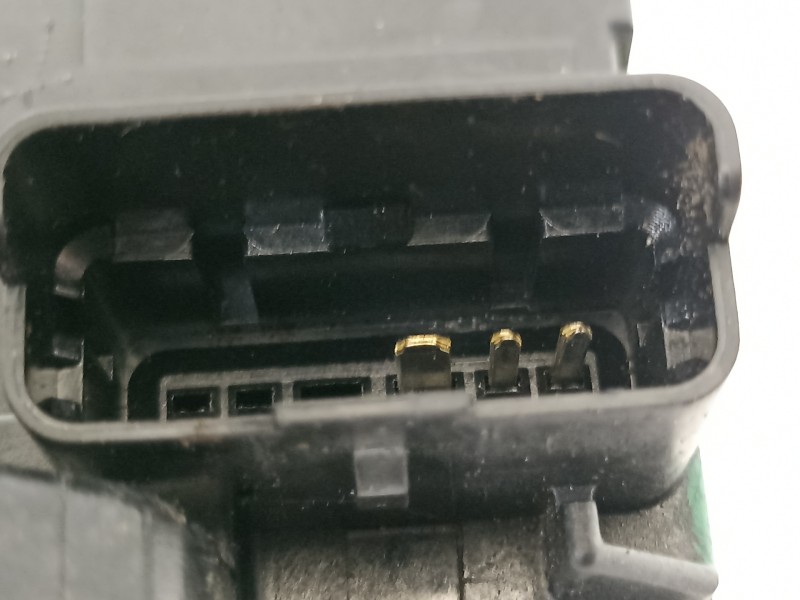 Recambio de cerradura puerta trasera izquierda para nissan qashqai (j11) 360 referencia OEM IAM 825004EA2A  