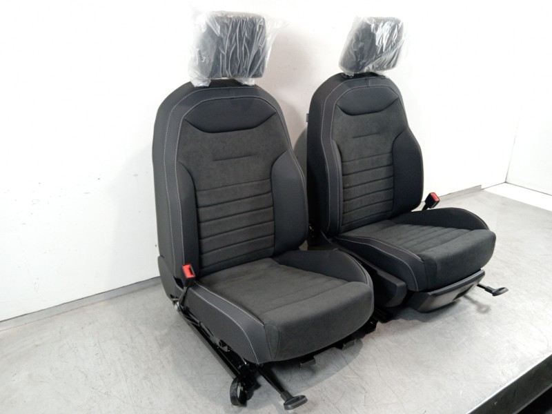 Recambio de juego asientos completo para seat arona xperience referencia OEM IAM 2Q4881105H 2Q4881106H 6F9885375D