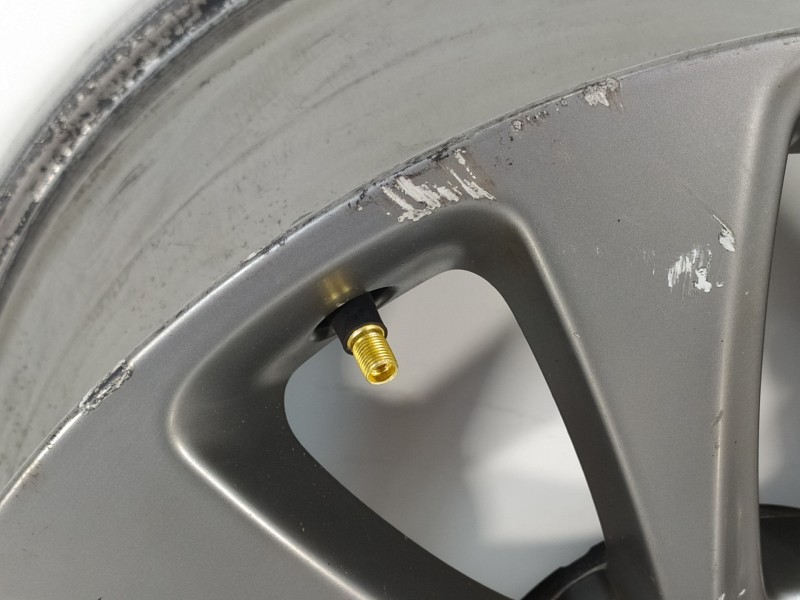 Recambio de llanta para opel zafira b enjoy plus referencia OEM IAM AAG8  