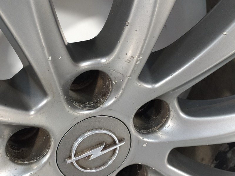 Recambio de llanta para opel zafira b enjoy plus referencia OEM IAM AAG8  