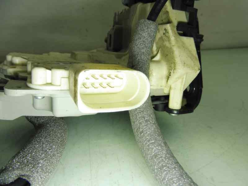 Recambio de cerradura puerta trasera izquierda para audi a3 sportback (8va) attraction referencia OEM IAM 4G0839015B  