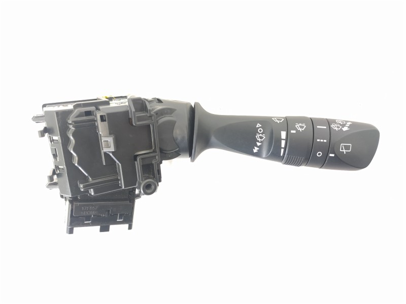 Recambio de mando limpia para toyota auris active referencia OEM IAM 0254017F857  