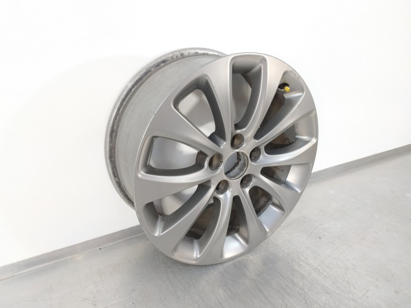 Recambio de llanta para opel zafira b enjoy plus referencia OEM IAM AAG8  