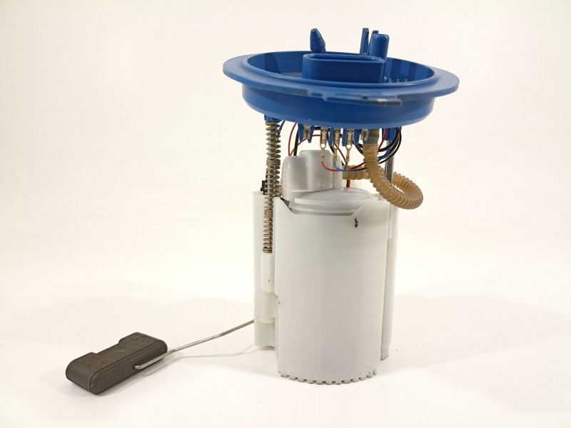 Recambio de bomba combustible para seat leon (5f1) fr referencia OEM IAM 5Q0919051M  