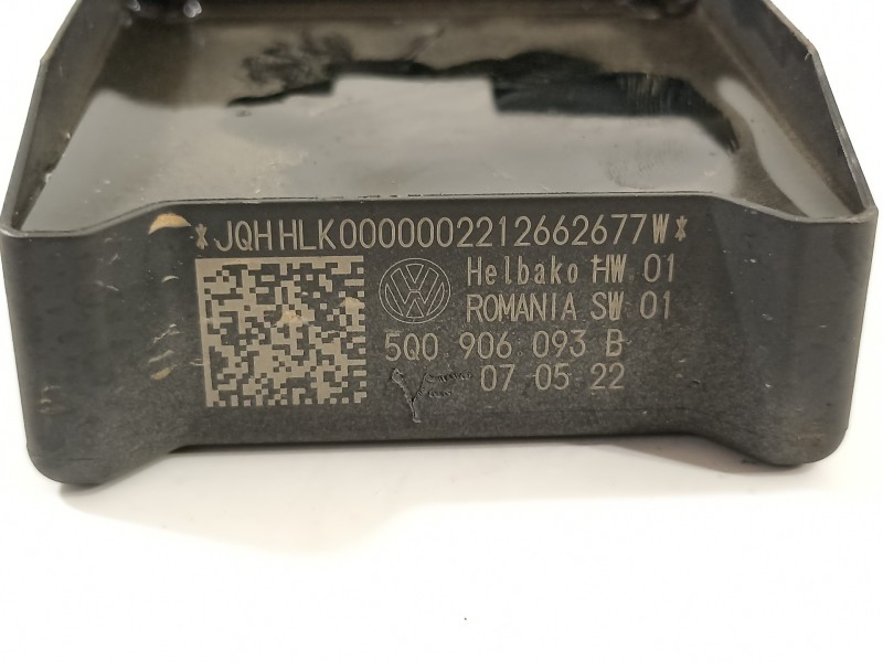 Recambio de modulo electronico para seat arona xperience referencia OEM IAM 5Q0906093B  