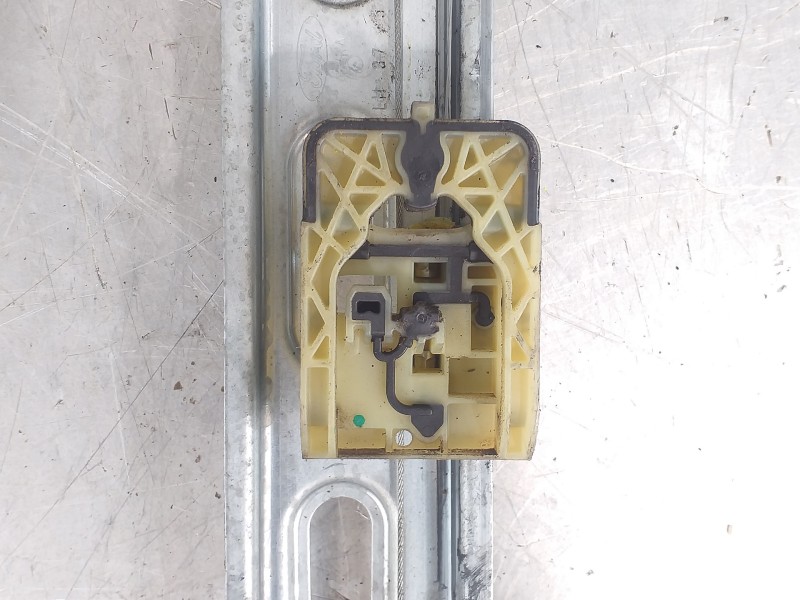 Recambio de elevalunas delantero izquierdo para ford tourneo courier (c4a) titanium referencia OEM IAM ET76A23201CC  