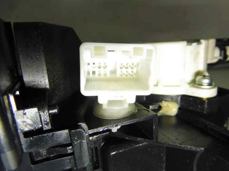 Recambio de palanca cambio para toyota prius (nhw30) eco referencia OEM IAM 75C583  