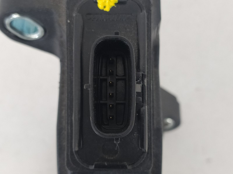 Recambio de potenciometro pedal para toyota auris active referencia OEM IAM 781100W040  