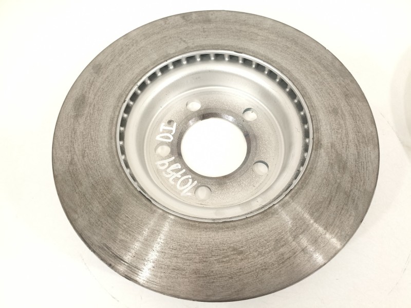 Recambio de disco freno delantero para seat arona xperience referencia OEM IAM 2Q0615301H  