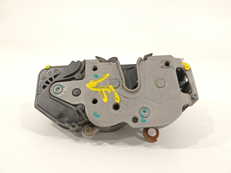 Recambio de cerradura puerta delantera izquierda para chevrolet cruze lt referencia OEM IAM 13503149 3023801F 