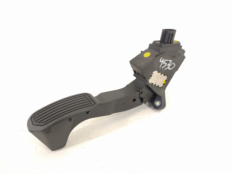 Recambio de potenciometro pedal para toyota auris active referencia OEM IAM 781100W040  