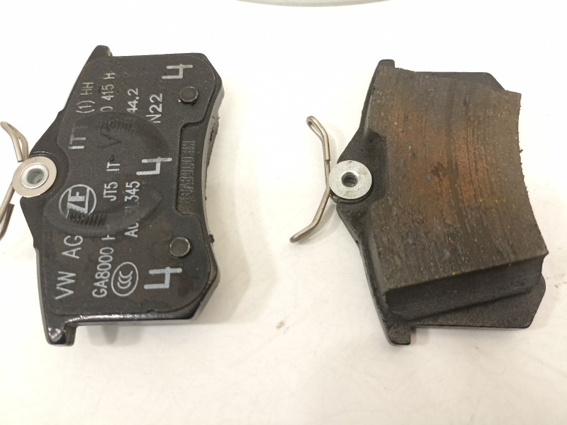 Recambio de disco freno trasero para seat arona xperience referencia OEM IAM 2Q0615601H  