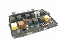 Recambio de caja reles / fusibles para opel astra h ber. cosmo referencia OEM IAM 13250232KA 743381 