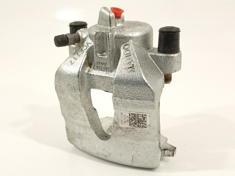 Recambio de pinza freno delantera derecha para seat arona xperience referencia OEM IAM 2Q0615106AJ  