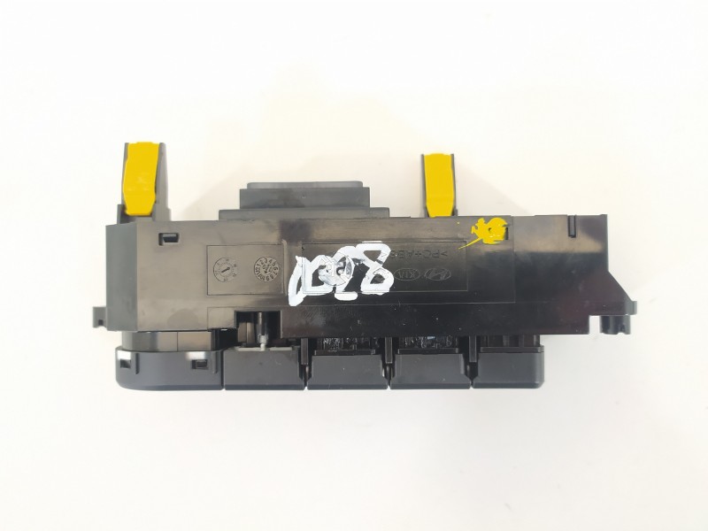 Recambio de mando multifuncion para kia ceed business referencia OEM IAM 93700J7430  